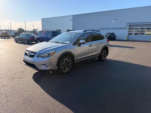 Ice Silver Metallic 2014 Subaru XV Crosstrek 2.0i Premium
