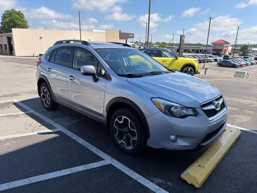 Ice Silver Metallic 2014 Subaru XV Crosstrek 2.0i Premium