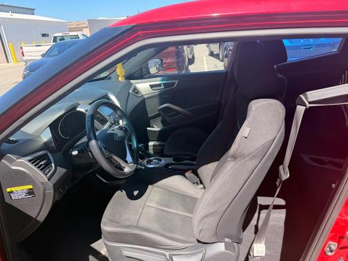 Boston Red Metallic 2017 Hyundai Veloster Value Edition