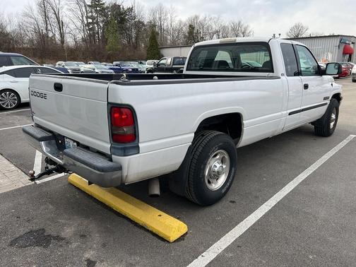 2002 Dodge Ram 2500 Base