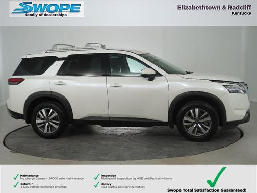 2024 Nissan Pathfinder SL