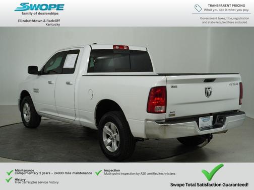 Bright White Clearcoat 2017 RAM 1500 SLT