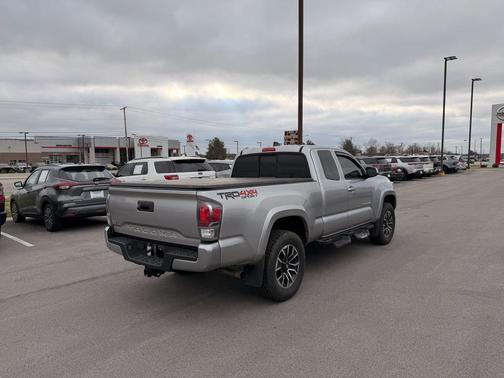 2022 Toyota Tacoma TRD Sport