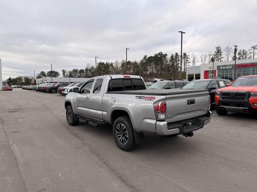 2022 Toyota Tacoma TRD Sport