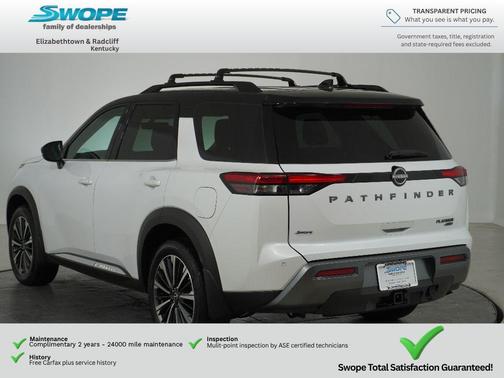 Everest White Pearl Tricoat/Super Black 2026 Nissan Pathfinder Platinum
