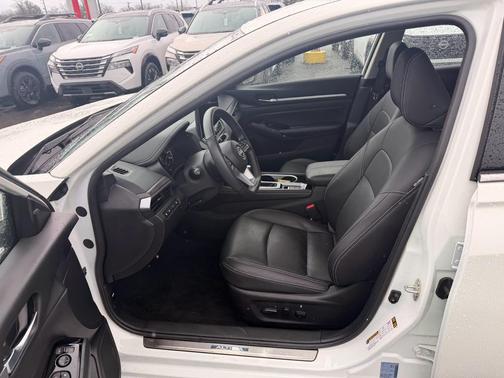 2025 Nissan Altima SL