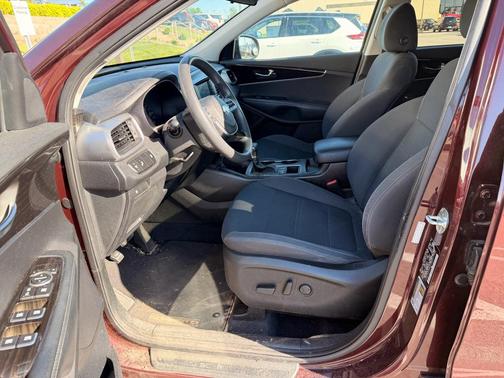 Sangria 2019 Kia Sorento LX