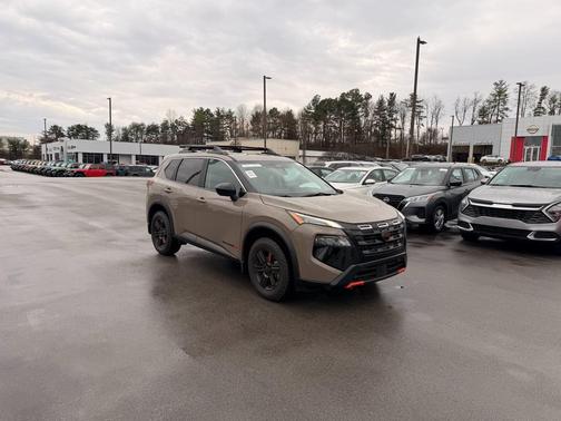 2025 Nissan Rogue Rock Creek