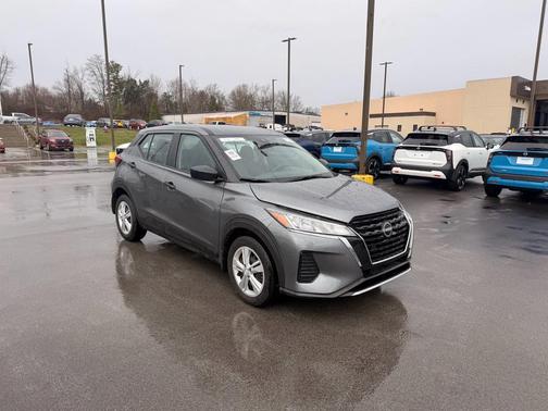 2024 Nissan Kicks S