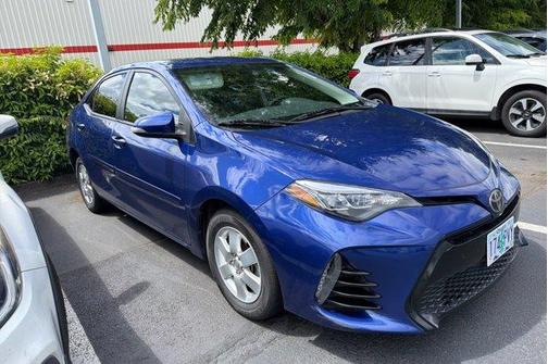 Blue 2017 Toyota Corolla SE