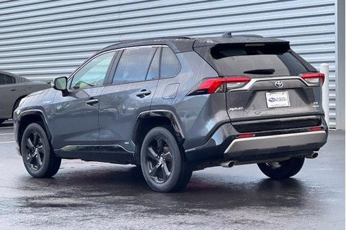 2020 Toyota RAV4 Hybrid XSE