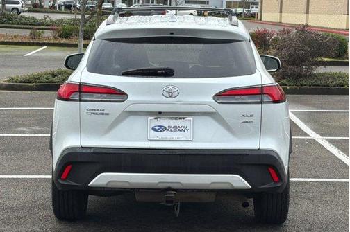 2022 Toyota Corolla Cross XLE