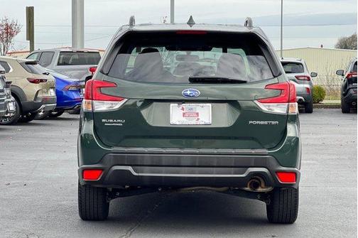 2022 Subaru Forester Premium