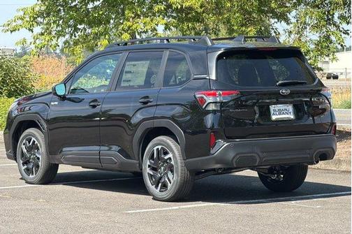 Crystal Black Silica 2026 Subaru Forester Limited
