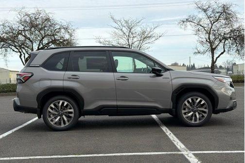2025 Subaru Forester Hybrid Touring