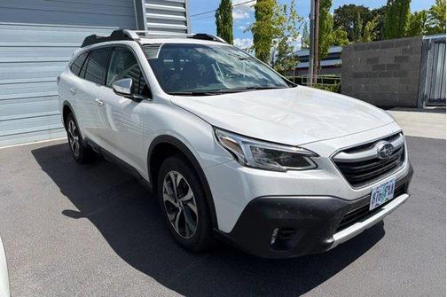 Crystal White Pearl 2020 Subaru Outback Touring