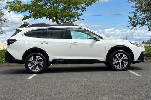 Crystal White Pearl 2020 Subaru Outback Touring