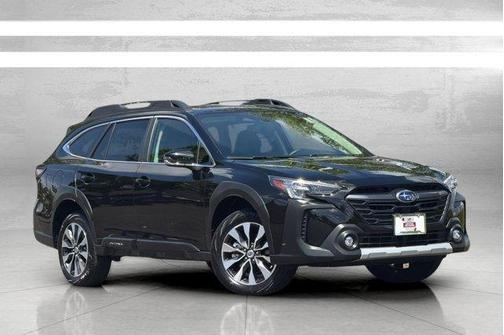Crystal Black Silica 2025 Subaru Outback Limited XT