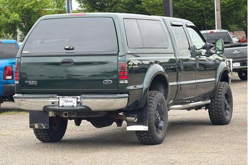 Dark Highland Green Clearcoat Metallic 2001 Ford F-250 Super Duty