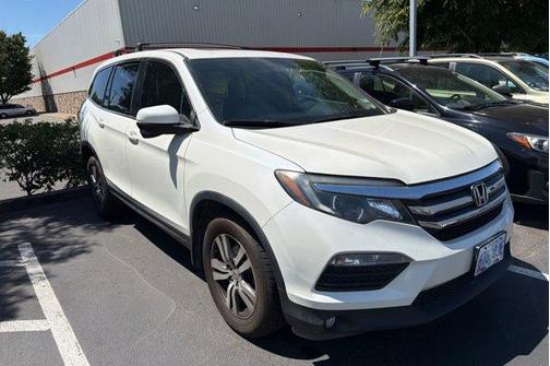 White 2016 Honda Pilot EX-L w/ Navigation