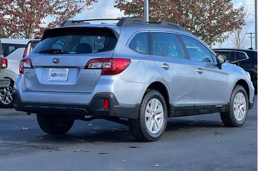 2018 Subaru Outback 2.5i