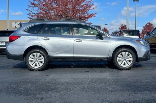 2018 Subaru Outback 2.5i