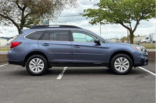 Twilight Blue Metallic 2017 Subaru Outback 2.5i Premium
