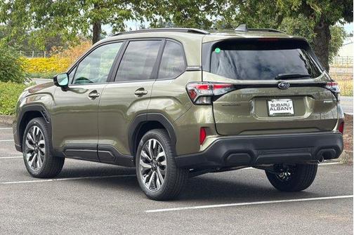 Autumn Green Metallic 2026 Subaru Forester Touring