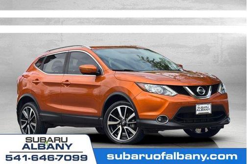 Monarch Orange 2017 Nissan Rogue Sport SL