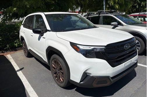 Crystal White Pearl 2025 Subaru Forester Hybrid Sport