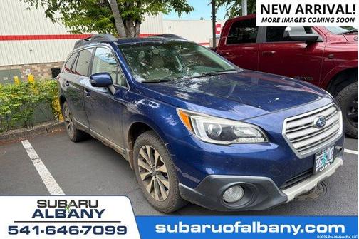 Lapis Blue Pearl 2017 Subaru Outback 3.6R Limited
