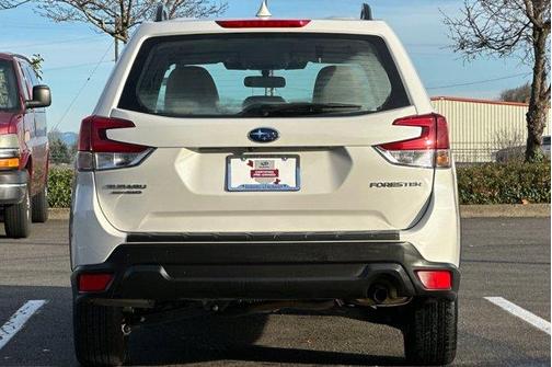 2023 Subaru Forester 