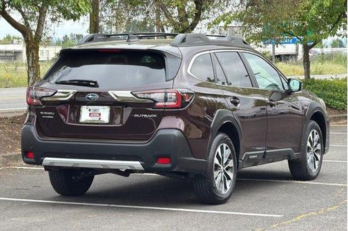 Dark Mahogany Pearl 2023 Subaru Outback Limited