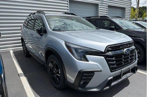 Ice Silver Metallic 2025 Subaru Ascent Onyx Edition Touring