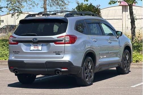 Ice Silver Metallic 2025 Subaru Ascent Onyx Edition Touring