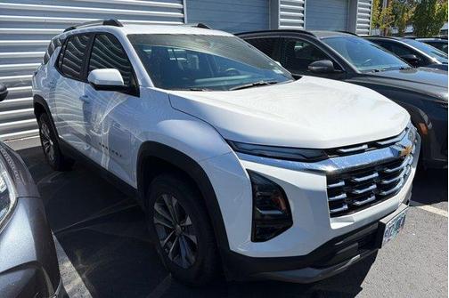 Summit White 2025 Chevrolet Equinox LT