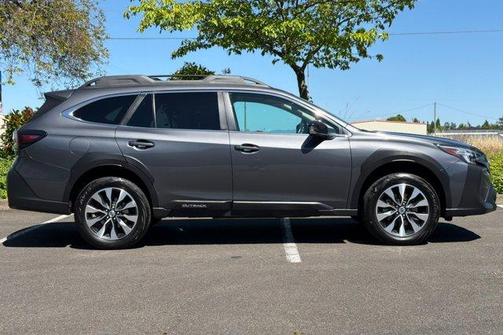 Magnetite Gray Metallic 2023 Subaru Outback Limited