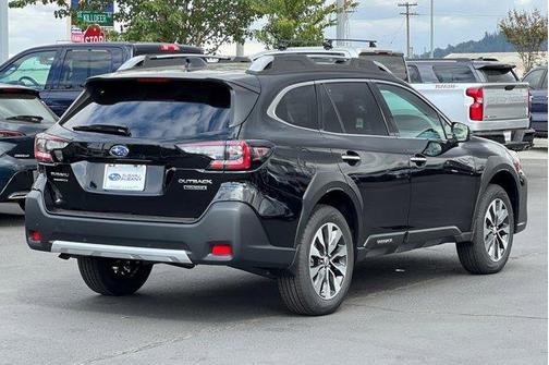 2025 Subaru Outback Touring