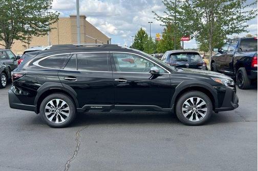 2025 Subaru Outback Touring