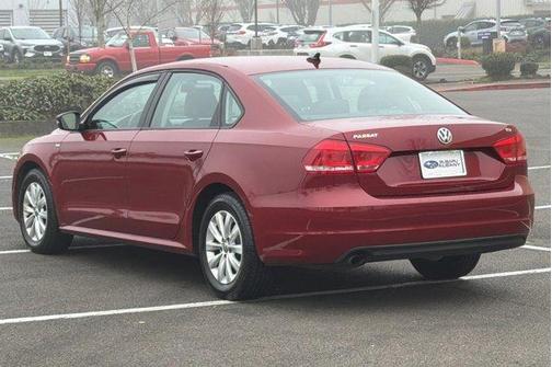 2015 Volkswagen Passat 