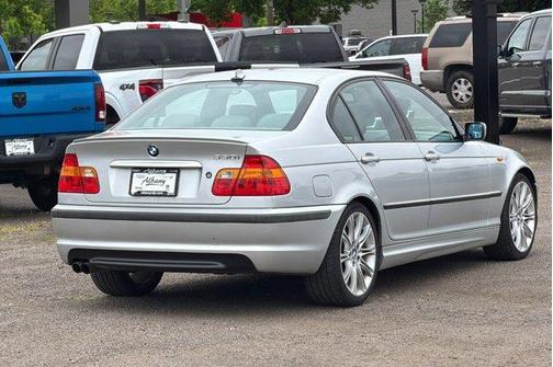 Titanium Silver Metallic 2005 BMW 330 i