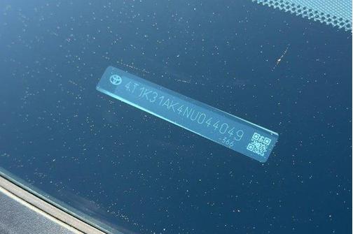 2022 Toyota Camry Hybrid XSE