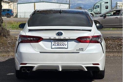 2022 Toyota Camry Hybrid XSE