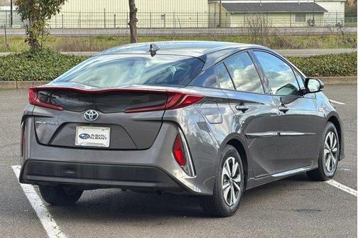 2017 Toyota Prius Prime 