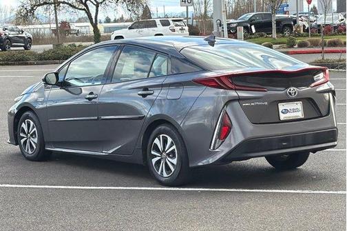 2017 Toyota Prius Prime 
