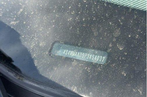 2023 Subaru Ascent Base 8-Passenger