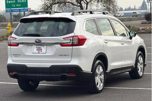 2023 Subaru Ascent Base 8-Passenger