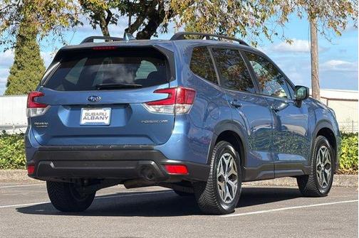 Horizon Blue Pearl 2020 Subaru Forester Premium