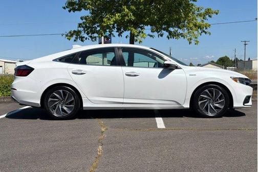 White 2022 Honda Insight Touring