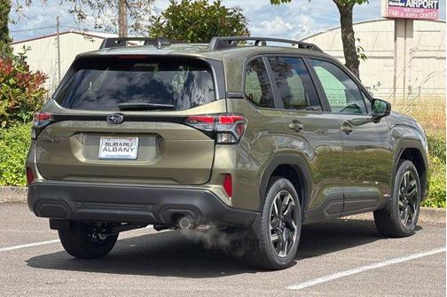 Autumn Green Metallic 2026 Subaru Forester Limited